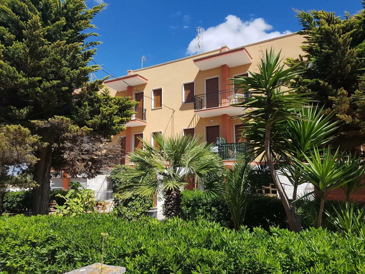 Affittacamere Lido Rivabella Gallipoli Exterior photo